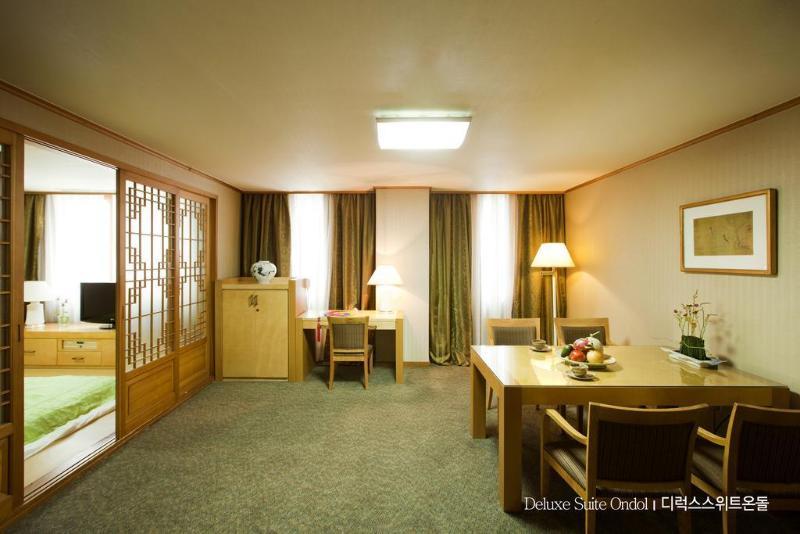 Yousung Hotel Daejeon Eksteriør bilde